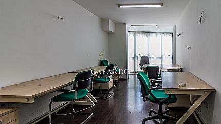 Furnished office in a business building in Lozenets district
