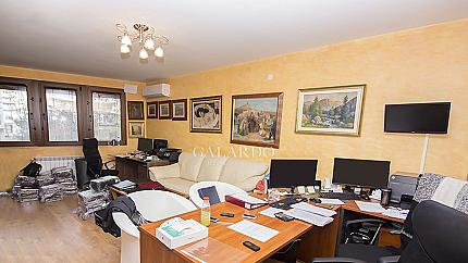 Functional office in Ivan Vazov, near South Park