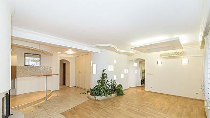 Four bedroom apartment in the quiet part of Lozenets district