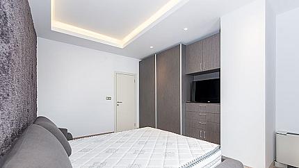 Three-bedroom apartment, luxurious furnished near Boyana Residence