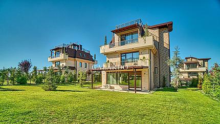 Family houses with beautiful panorama in Malinova dolina