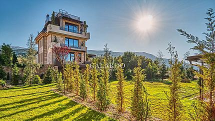 Еднофамилни къщи с прекрасна панорама в Малинова долина