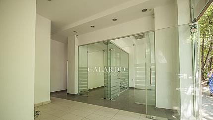 Unfurnished shop in Borovo  District