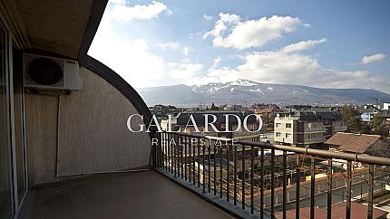 Spacious and bright apartment with beautiful terrace in Vitosha district