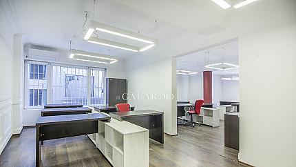 Office with separate entrance on Vitosha blvd.