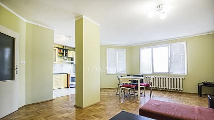 Two-bedroom apartment on Tintyava Street