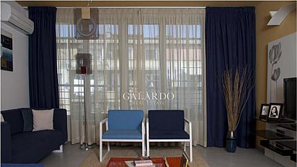 Furnished two-bedroom apartment for rent in Oborishte