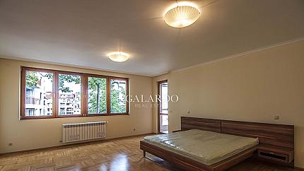 Luxury multi-room apartment in Geo Milev neighborhood
