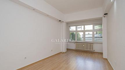 Spacious and sunny apartment meters from Vitosha Blvd.