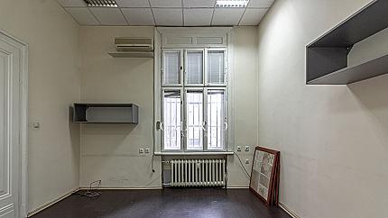 Office in an aristocratic building next to Tsar Osvoboditel