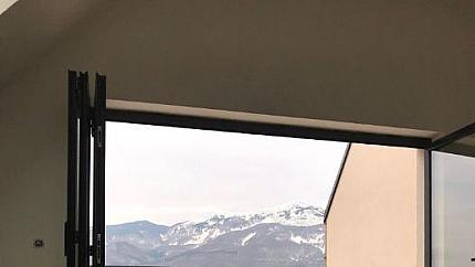 lux
