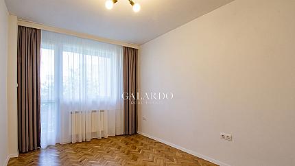 Stylish newly furnished 2-bedroom apartment on Cherkovna Street