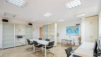Neat office for sale in Simeonovo district