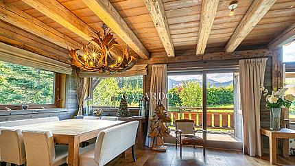 Spacious chalet with stunning mountain views in Megeve, France