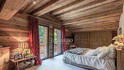 Completely renovated chalet a few meters from the pedestrian center in Megeve, France