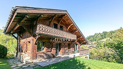 Completely renovated chalet a few meters from the pedestrian center in Megeve, France