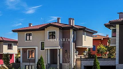 House for sale in a gated complex