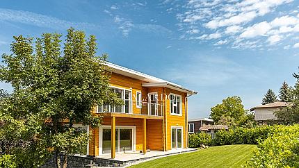 Красотата на финландските дървени къщи - екологичен и луксозен комплекс в Бояна