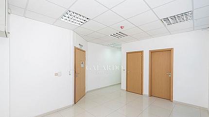 Office with communicative location