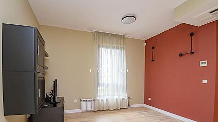 One bedroom apartment in a luxury gated complex ESTE in Iztok