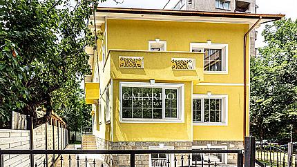 Реновирана къща недалеч от центъра на София