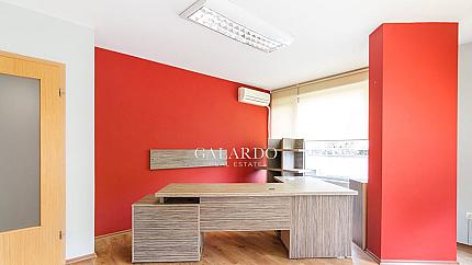 Spacious two-bedroom apartment in a representative building on Bulgaria Blvd.