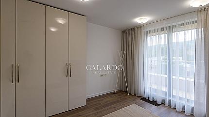 Луксозен тристаен апартамент под наем с панорамни гледки в Симеоново