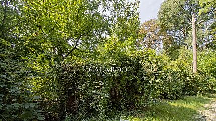 Plot with top location and panoramic views in Bankya