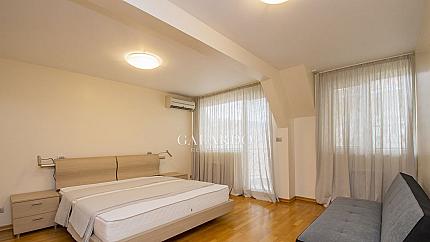 Luxury apartment, close to National Palace of Culture