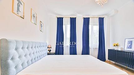 Aristocratic two-bedroom apartament near Doctor's Garden