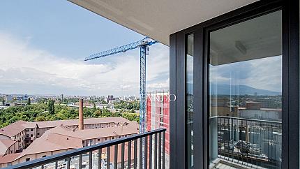 Undersized two-bedroom apartment in a new building