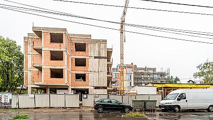 Three-bedroom apartment with a great location near Boyana Residence