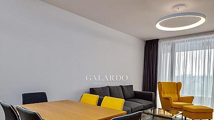 Четиристаен дизайнерски обзаведен апартамент в затворен комплекс в кв. Изгрев