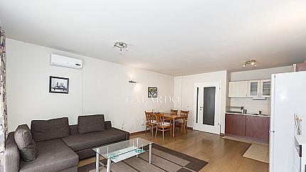 ПРОСТОРЕН АПАРТАМЕНТ ДО МЕТРОСТАНЦИЯ