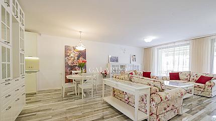 Two-bedroom apartment for sale in a gated complex in Simeonovo