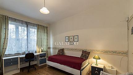 Wonderful two-bedroom apartment in the center of Sofia, on Patriarch Evtimiy Blvd.
