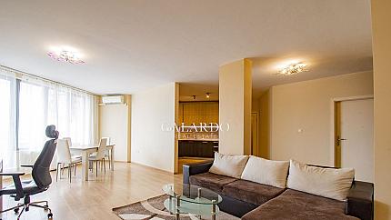 Panoramic three bedroom apartment near Metro Station - Joliot Curie