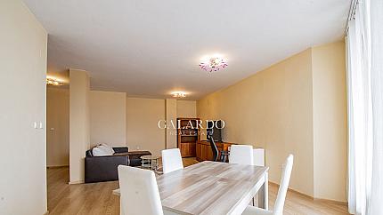 Panoramic three bedroom apartment near Metro Station - Joliot Curie