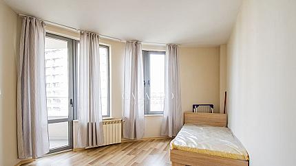 Panoramic three bedroom apartment near Metro Station - Joliot Curie