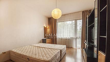 Three-bedroom apartment for rent in Maxi complex