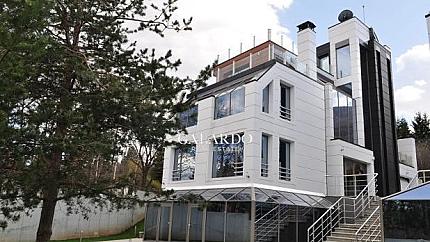 Луксозна къща под наем в квартал Бояна