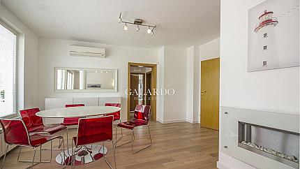 Two-bedroom apartment for rent in a new modern building with excellent location