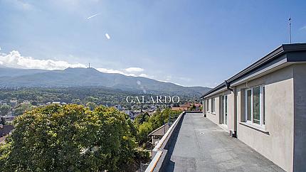Apartment with a terrace and unique views of Vitosha