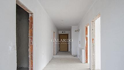 Panoramic and sunny two bedroom apartment in Simeonovo Residence