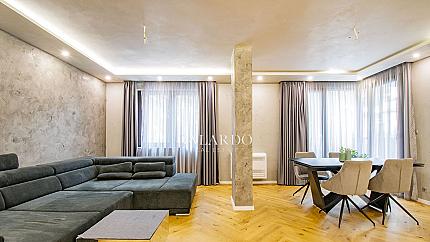 Модерно oбзаведен 3-стаен апартамент в Бояна