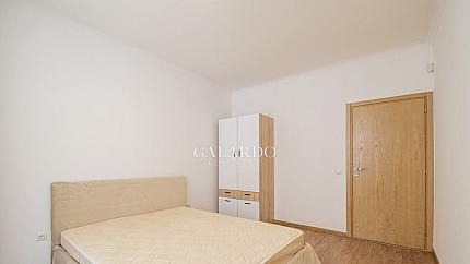 Sunny and spacious three-bedroom apartment in Dragalevtsi district