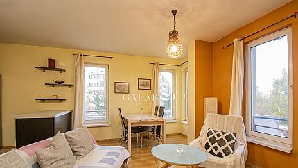 Cozy two-bedroom apartment in "Studentski grad"