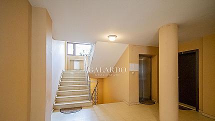 Two-bedroom apartment in Lozenets