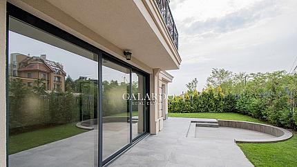 A spacious single-family house with its own yard in the Kinocenter district