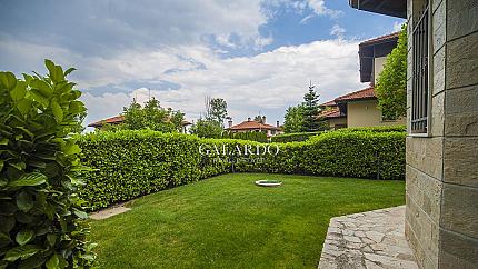 Family house with a living pool  in gated complex in Dragalevtzi distric